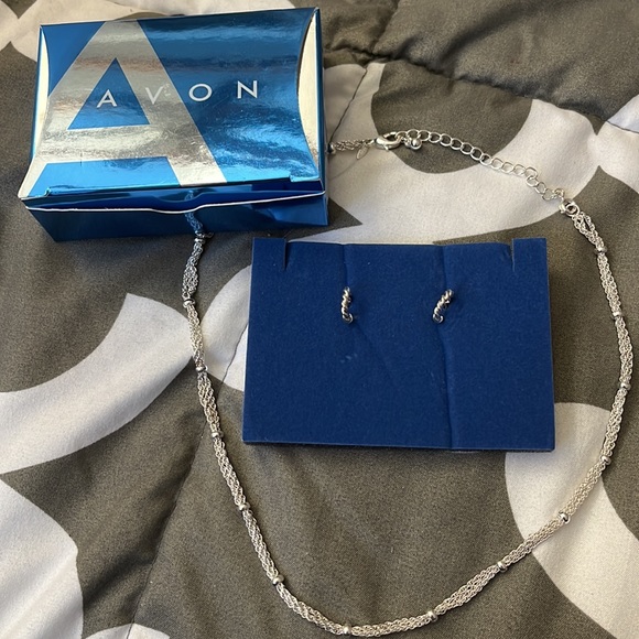 Multi Chain Necklace Twist Rope Huggie Hoop Earring Avon Jewelry Costume 2009 - Picture 3 of 5